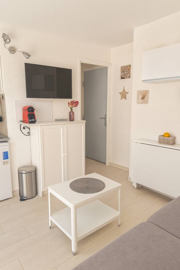 Appartement Avec Terrasse, Proche Plage Et Centre - Saint-Tropez