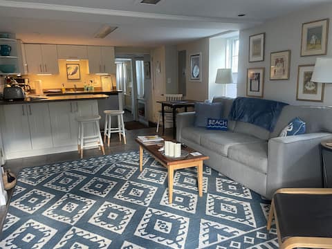 Top performing Airbnb: Historic Salem Willows With Water View in Salem