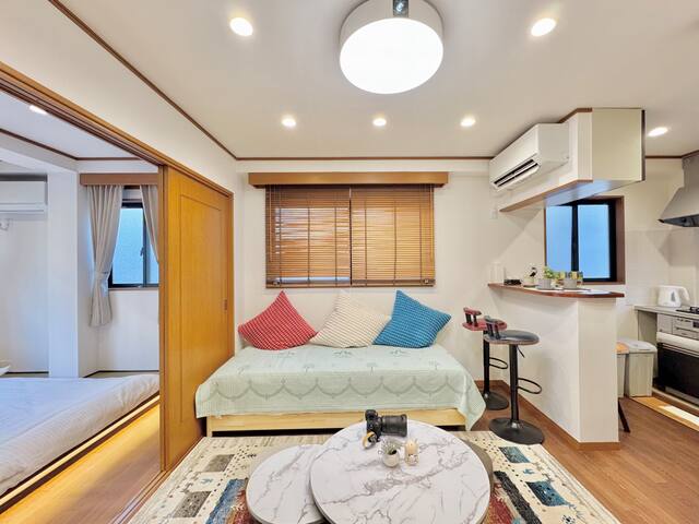 sun inn 空港直通　10名まで可能　浴室2個あり gallery image 2