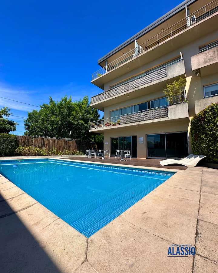 45 m² apartment with private terrace in Tigre