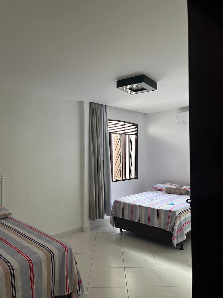 საძინებელი 4