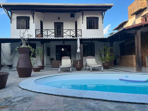 Top Airbnb: Seasonal House in Ponta Negra, 18 people em Natal