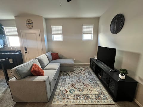 Successful Airbnb property: Private Casita Near Westgate | Gated Patio in Glendale