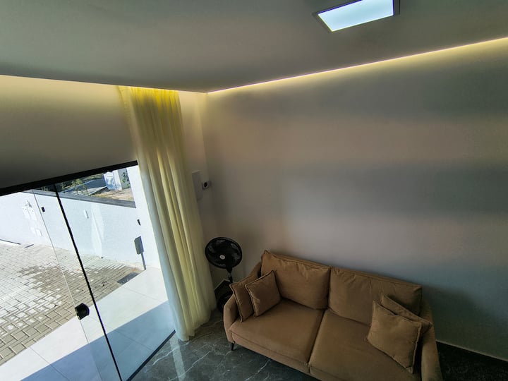 Decoração E Design  Impecável Em Caioba - Matinhos