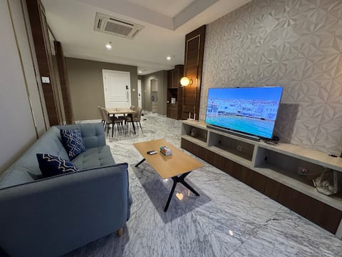 Tribeca Condo HOMY 3Beds 2Baths Nice City View