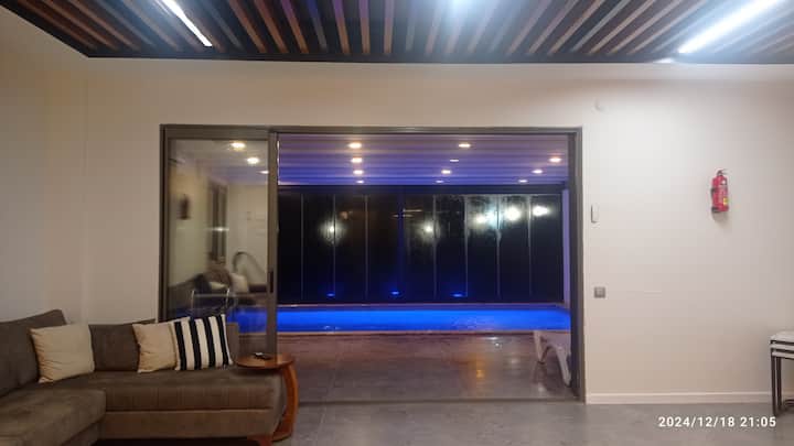 Rûza Sapanca Isıtmalı Kapalı Havuzlu Lüks Villa - Adapazarı