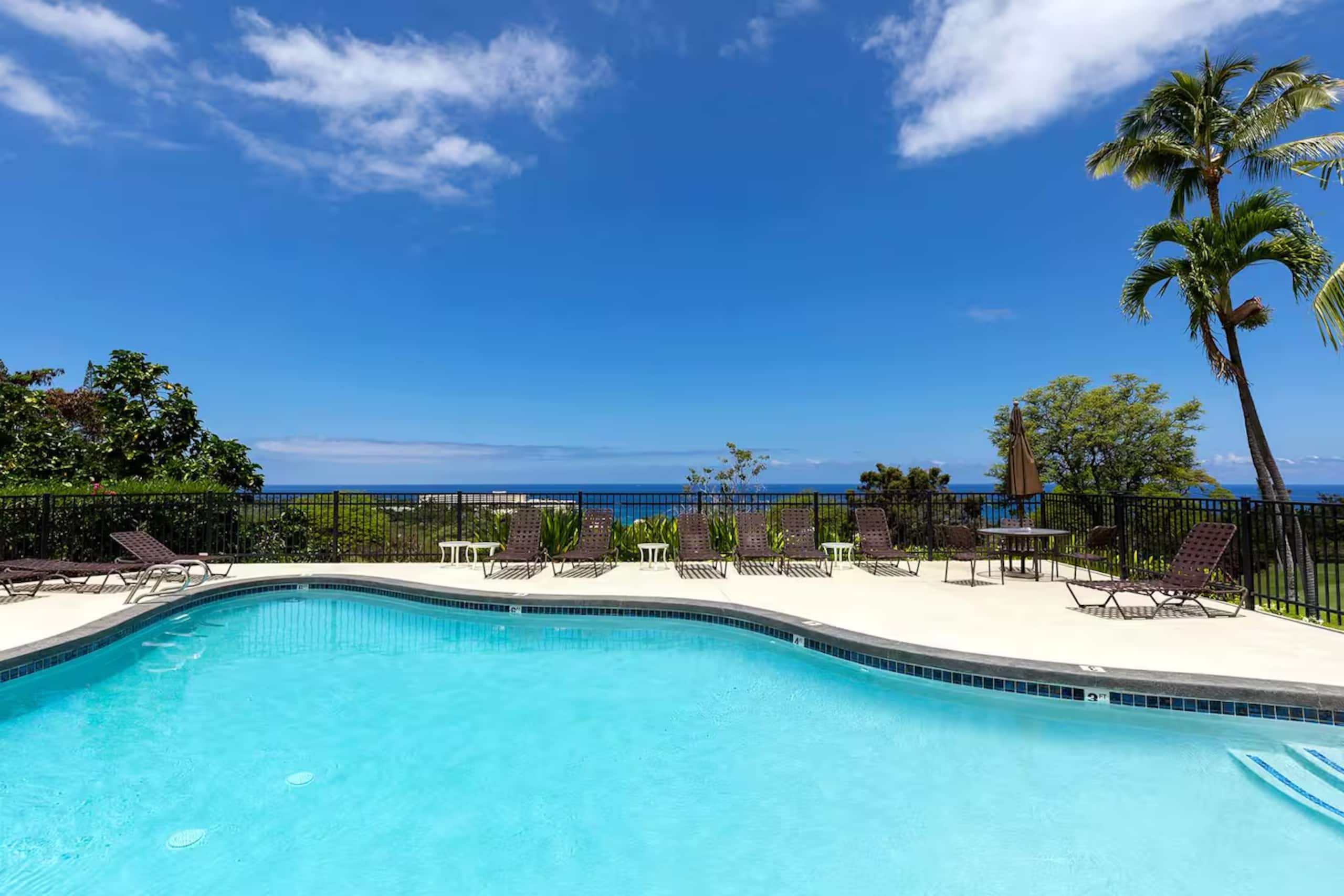 Condo in Kailua-Kona · ★5.0 · 2 bedrooms · 2 beds · 2 baths - Image 10