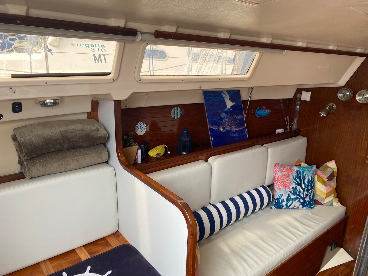 Top Airbnb: Charming Sailboat em Parque Das Nações
