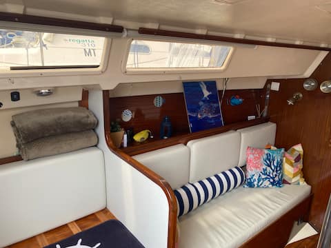 Top Airbnb: Charming Sailboat em Parque Das Nações
