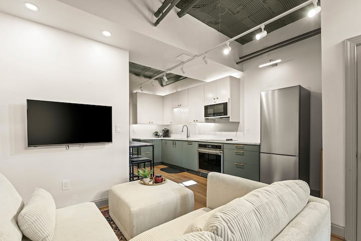 Catholic University Neighbor, Private Parking - Washington D. C., DC