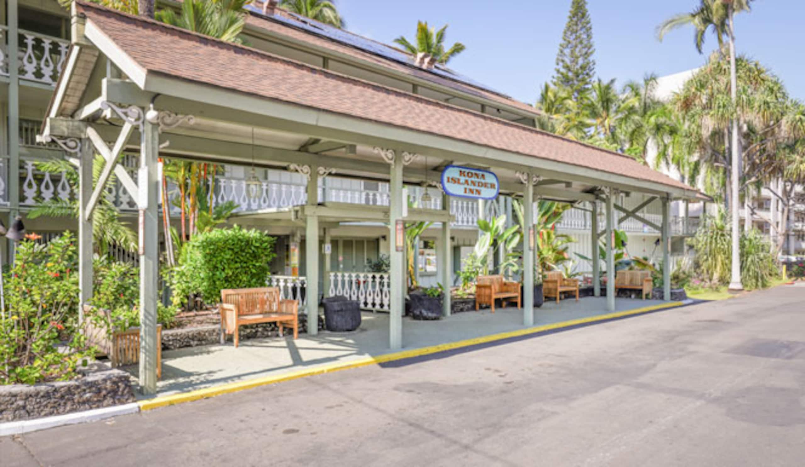 Hotel in Kailua-Kona · ★4.58 · Studio · 2 beds · 1 private bath - Image 1