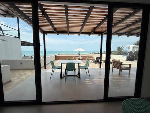 Beachfront, luxury, A/C and view, Cañaveral.