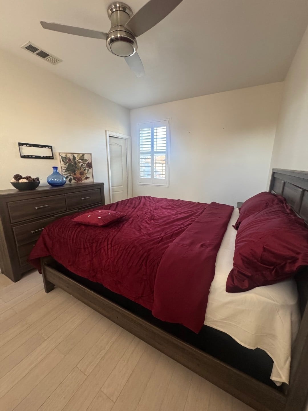 საძინებელი 6