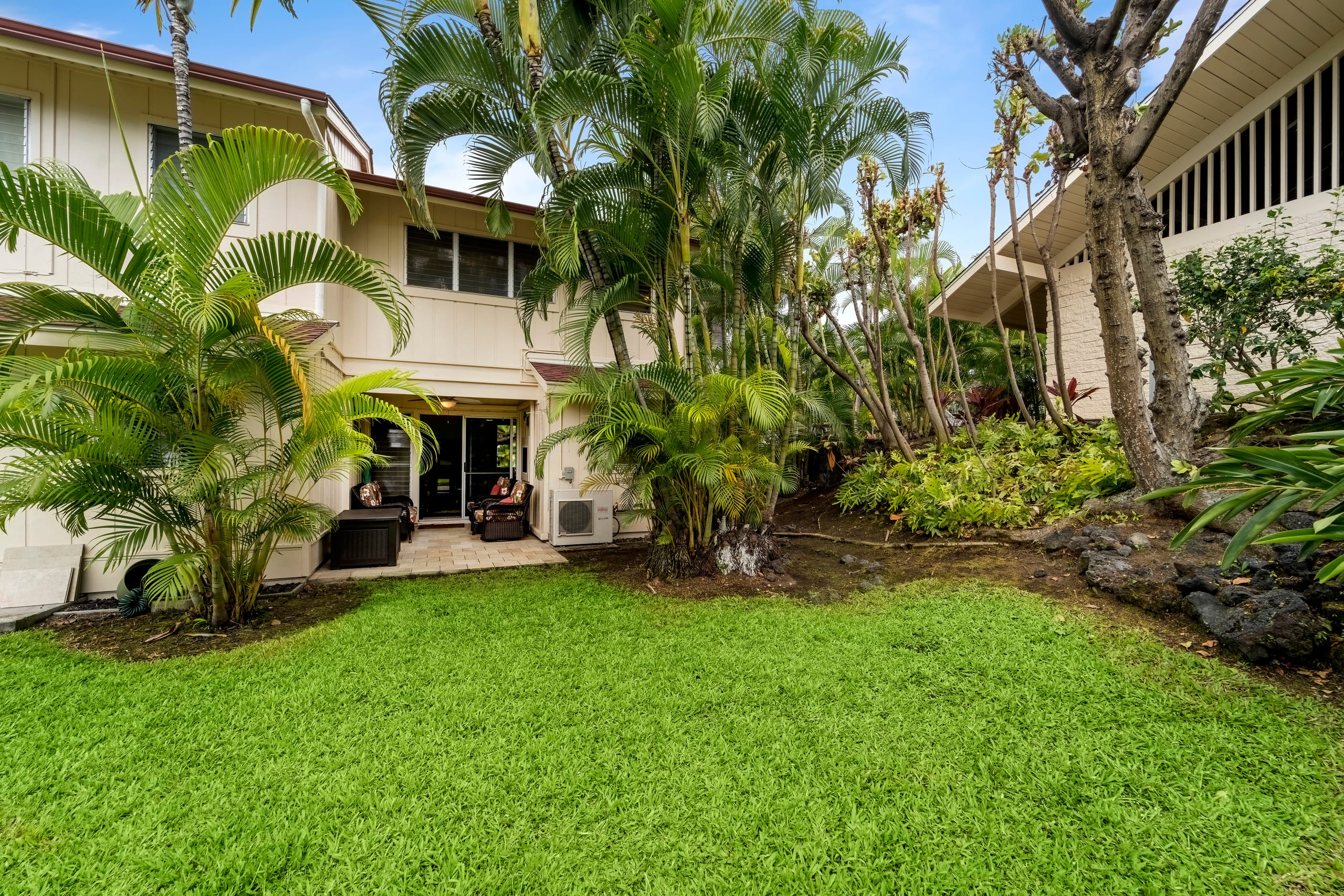Air-Conditioned Island Oasis - Photo 21
