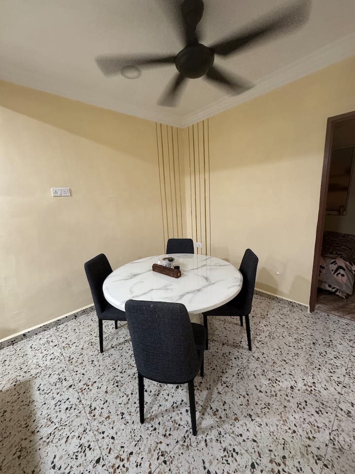 Easy Homestay - Tampin