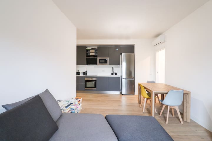 Oasis Design à 10 Min Colisée | Balcon + 2 Suites - Rome