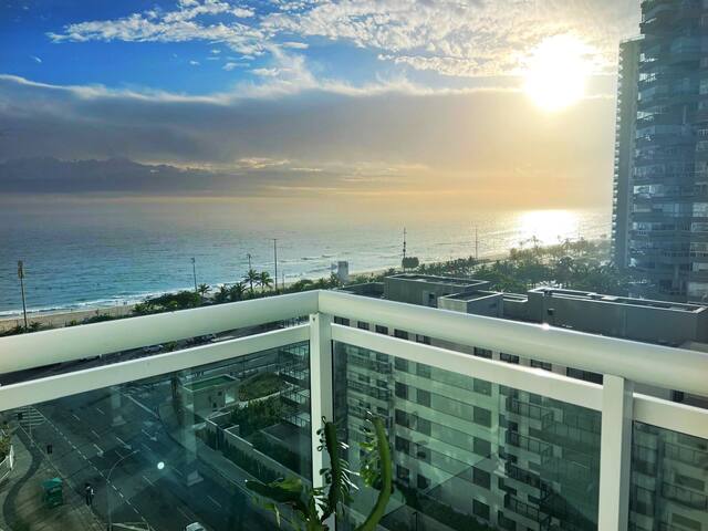 Paradise Beachfront – Barra Ocean View at Posto 5