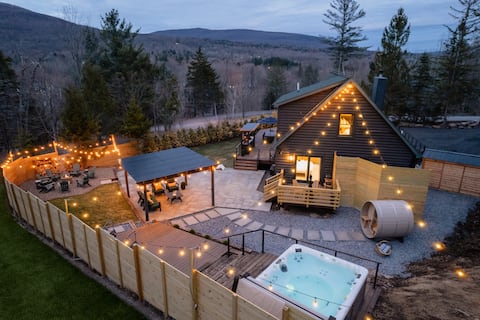 Luxury Cabin, only 0.5 miles to Hunter Mountain