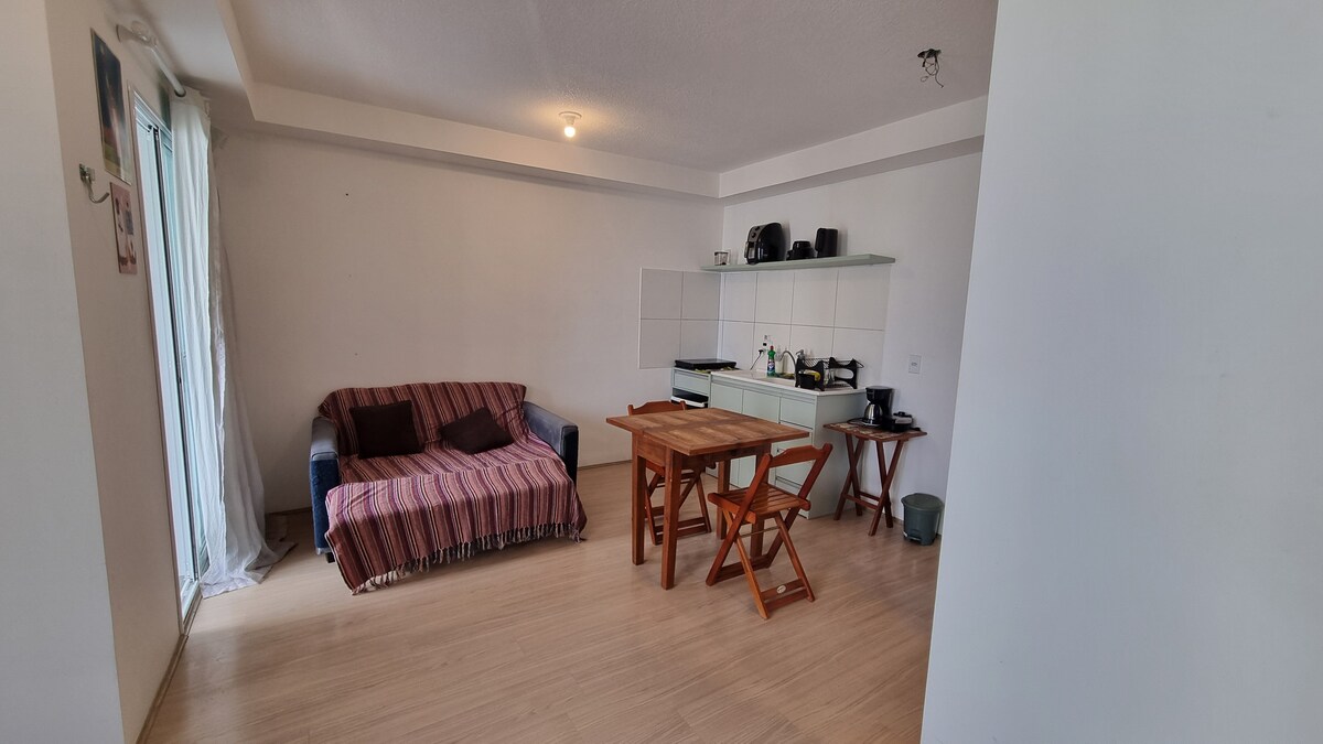 Popular Airbnb listing: Comfort and Convenience: Studio in Downtown Rio de Janeiro in Santo Cristo