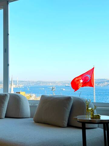Deluxe sapphire Bosphorus viewed city center Apt. gallery image 5