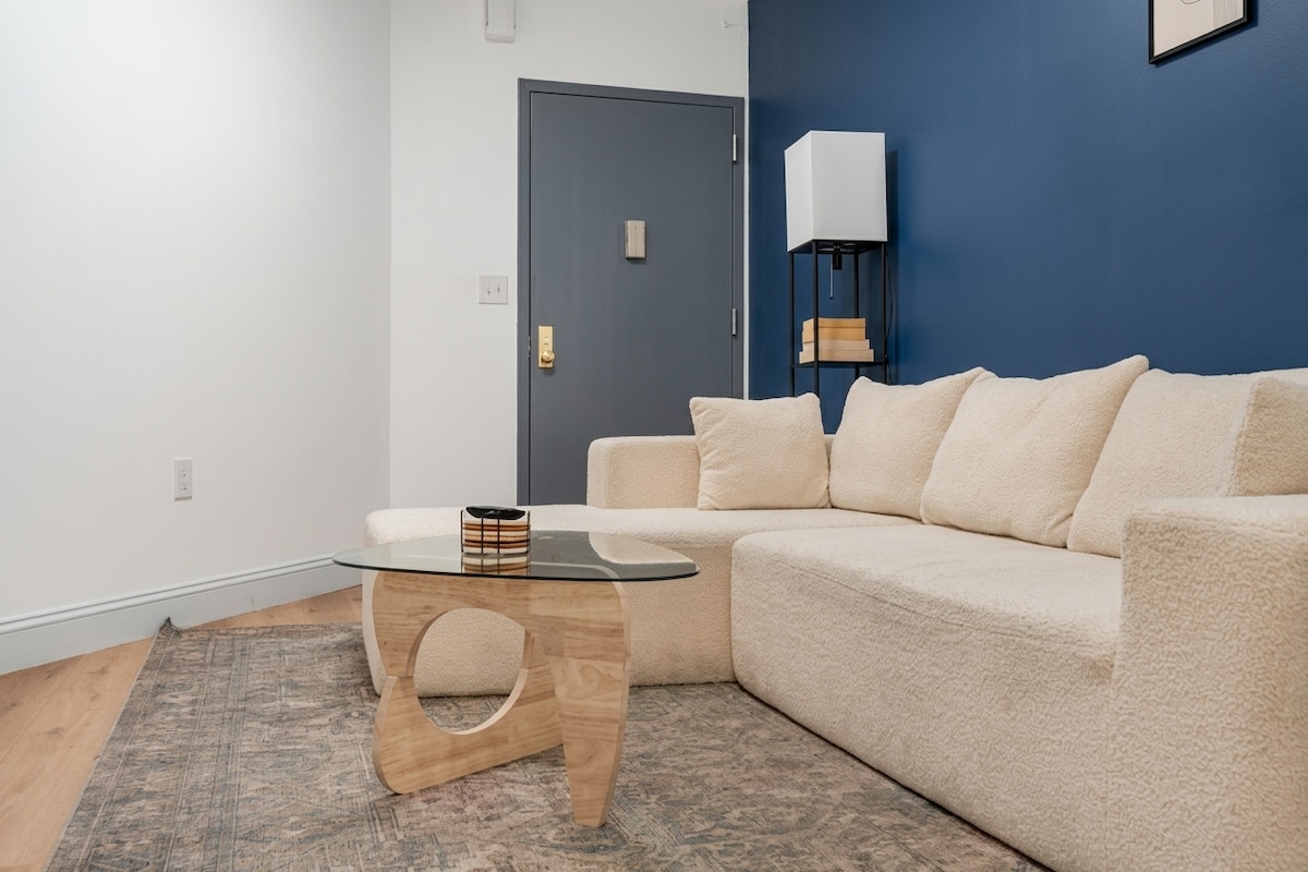 Mins to Fishtown & Center City | GlobeNest