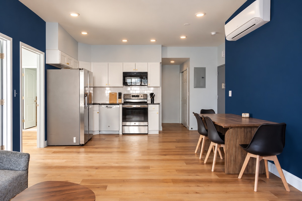 Mins to Fishtown & Center City | GlobeNest