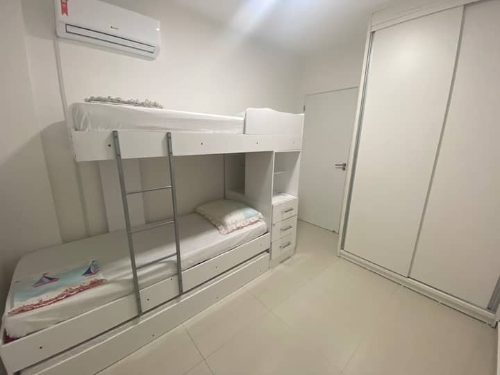 Dhomë gjumi 2