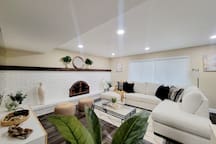 9S654 William Dr rental in Willowbrook