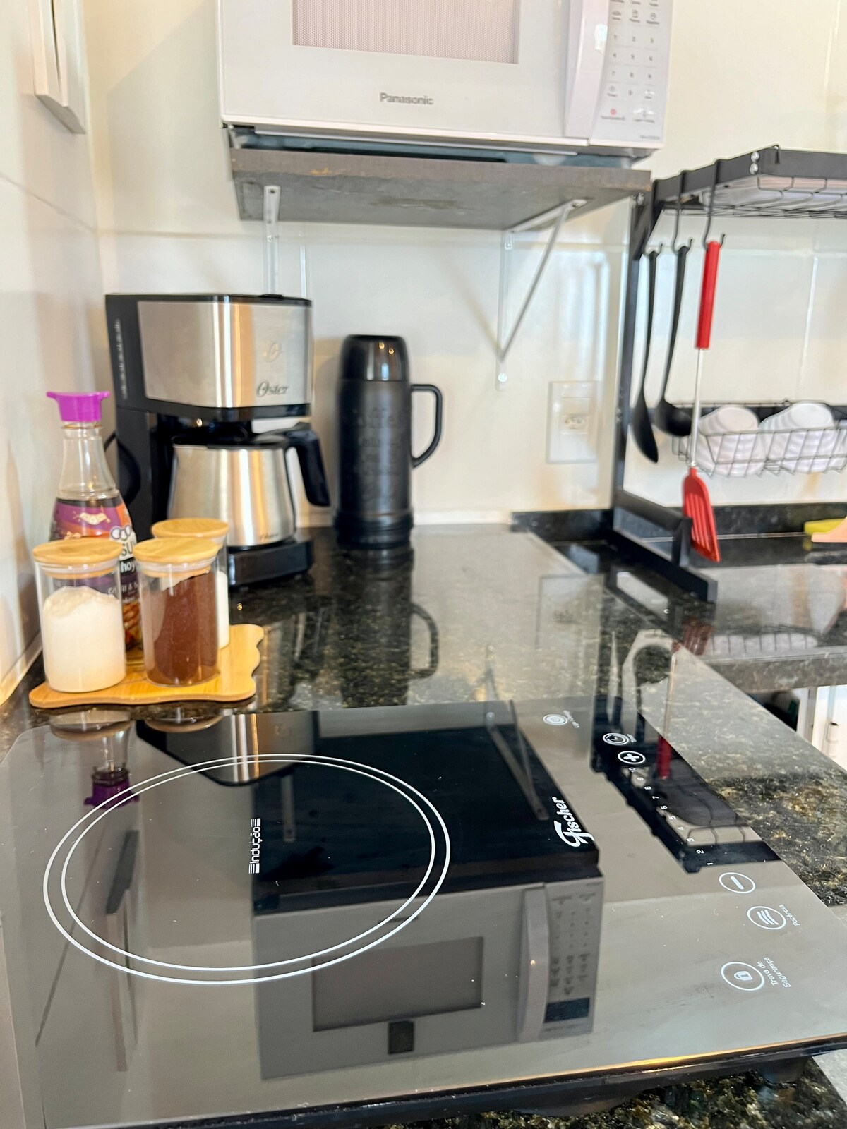 Successful Airbnb property: Beautiful loft near the sea with garage. in Arraial Do Cabo