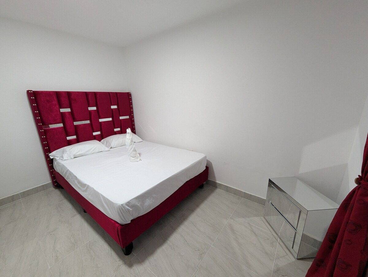 غرفة النوم 2