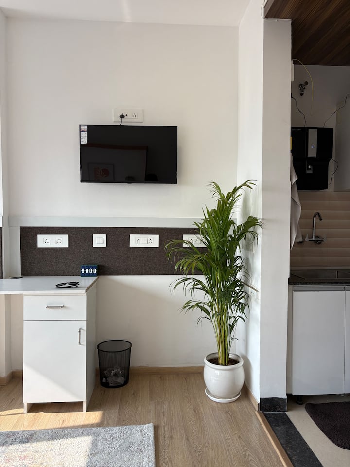 Gharelu Bnb - Your Home Away From Home! - Zirakpur