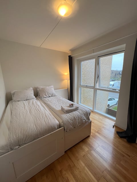 Quiet and clean room, 25min from Copenhagen
