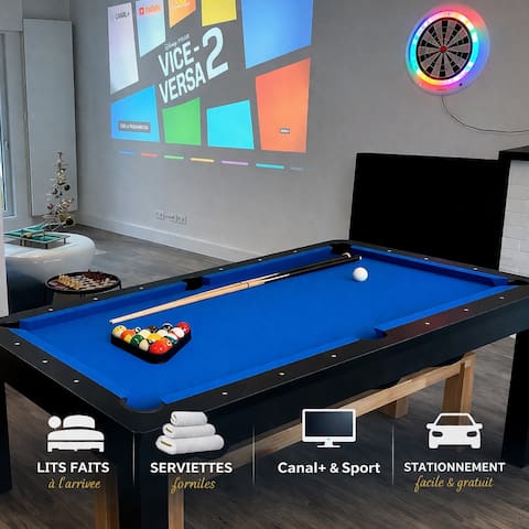 Top performing Airbnb: Gîte of Leisure and Games Center Béthune in Béthune
