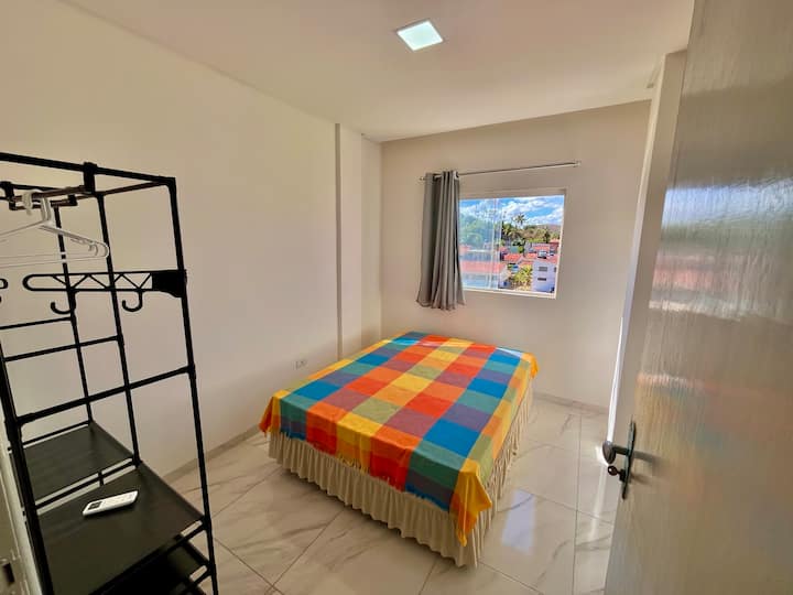 Chumba cha 1 cha kulala kilicho na kitanda cha watu wawili