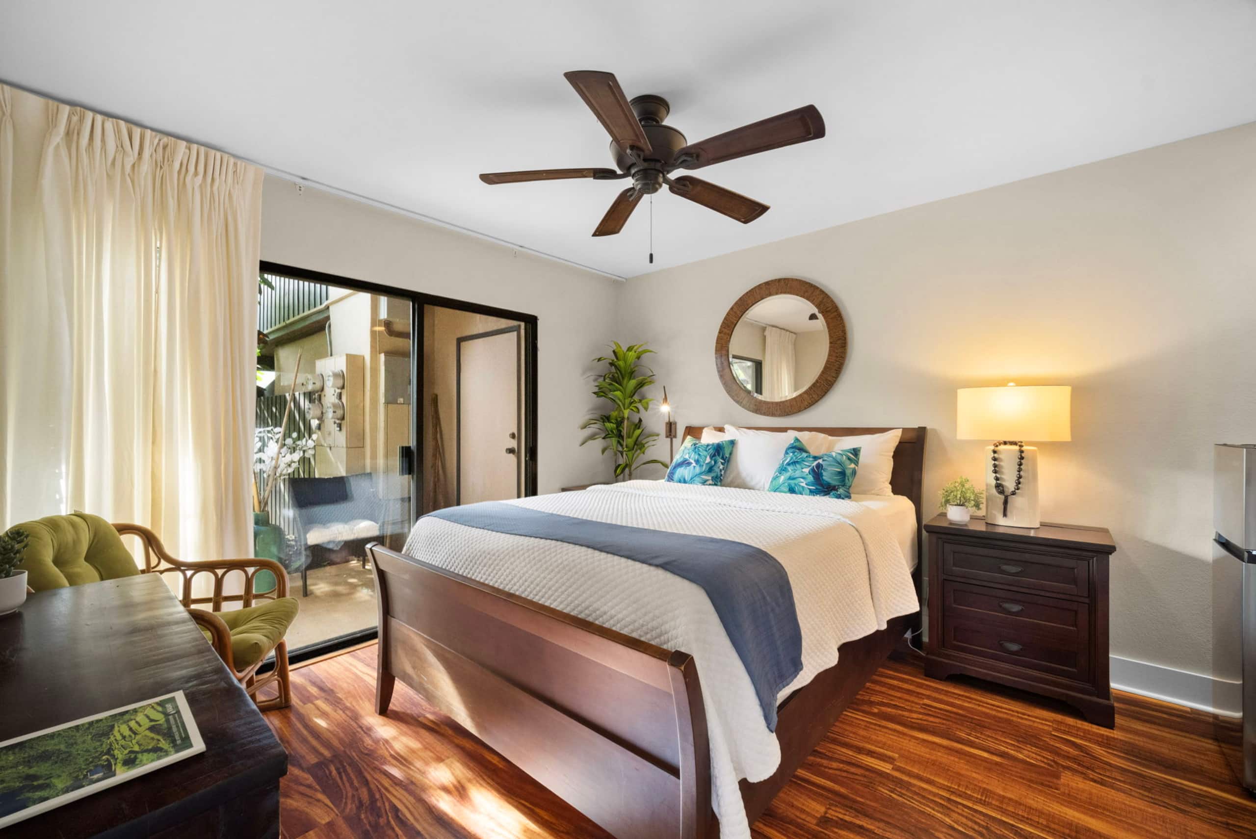 5* Reviews! Spacious Tropical Retreat + Pool + AC - Photo 29