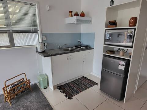 Top performing Airbnb: Shorething in Te Hiku