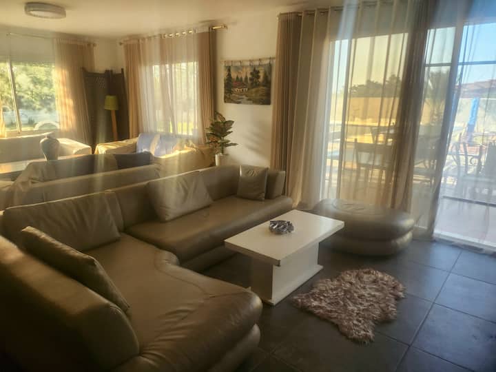 ห้องนั่งเล่น