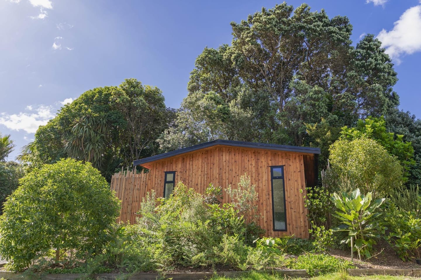Hot Water Hideaway 1