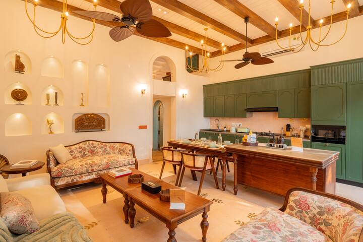 Living room image 1