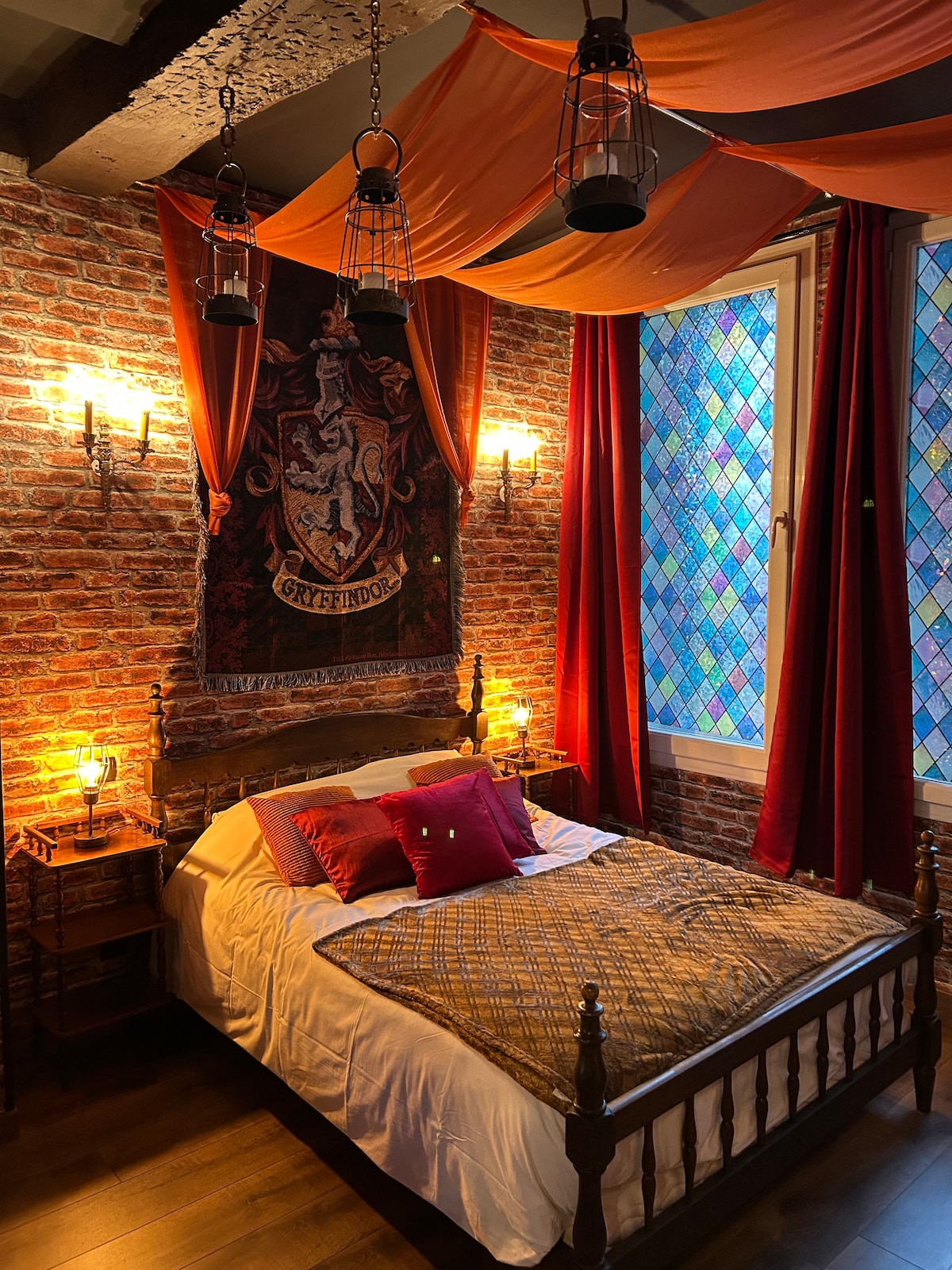 Harry Potter The Experience, Magical Night at Hogwarts - Apartments for  Rent in Sedan, Grand Est, France - Airbnb