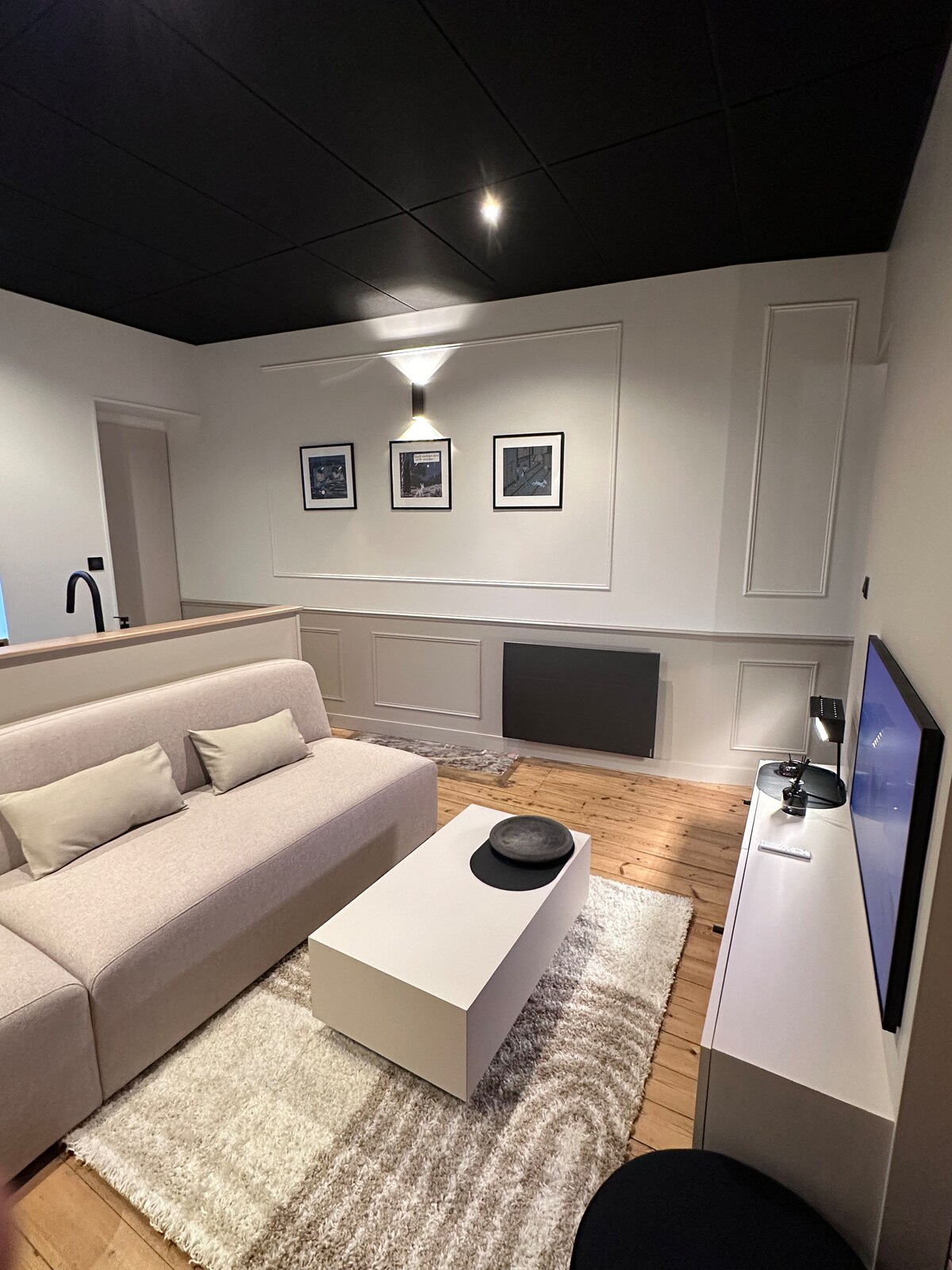 Top performing Airbnb: Suite Junior in Saint Brieuc