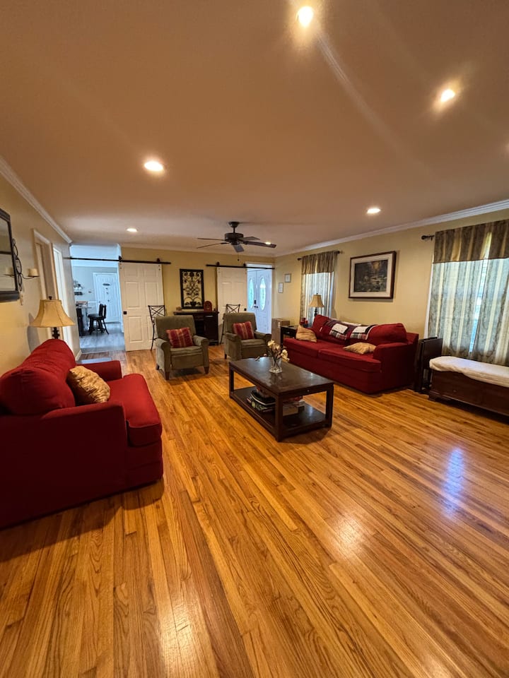 მისაღები ოთახი