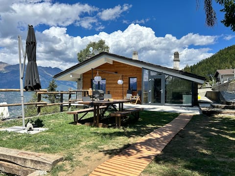 Beautiful cabin with breathtaking views and sauna