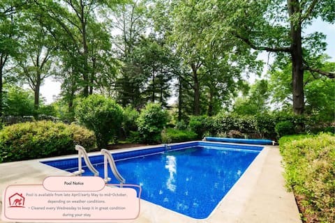 Pool - Hot Tub - Sleeps 10 - Vermilion