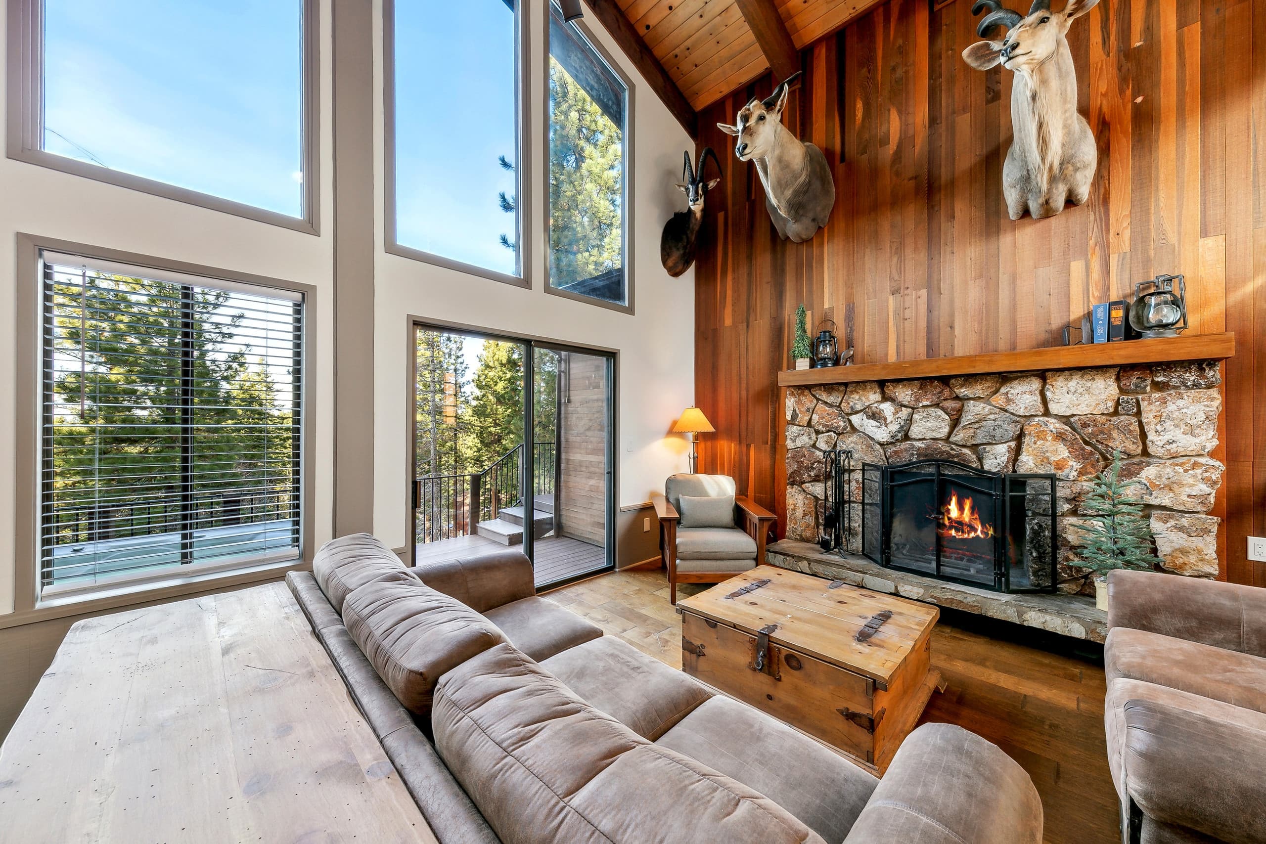 Hunting Lodge with Hot Tub, Sauna & Trail Access - Photo 7