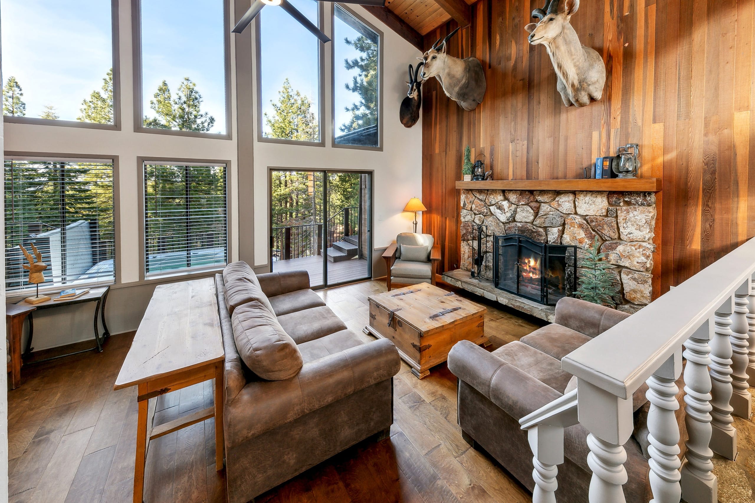 Hunting Lodge with Hot Tub, Sauna & Trail Access - Photo 8