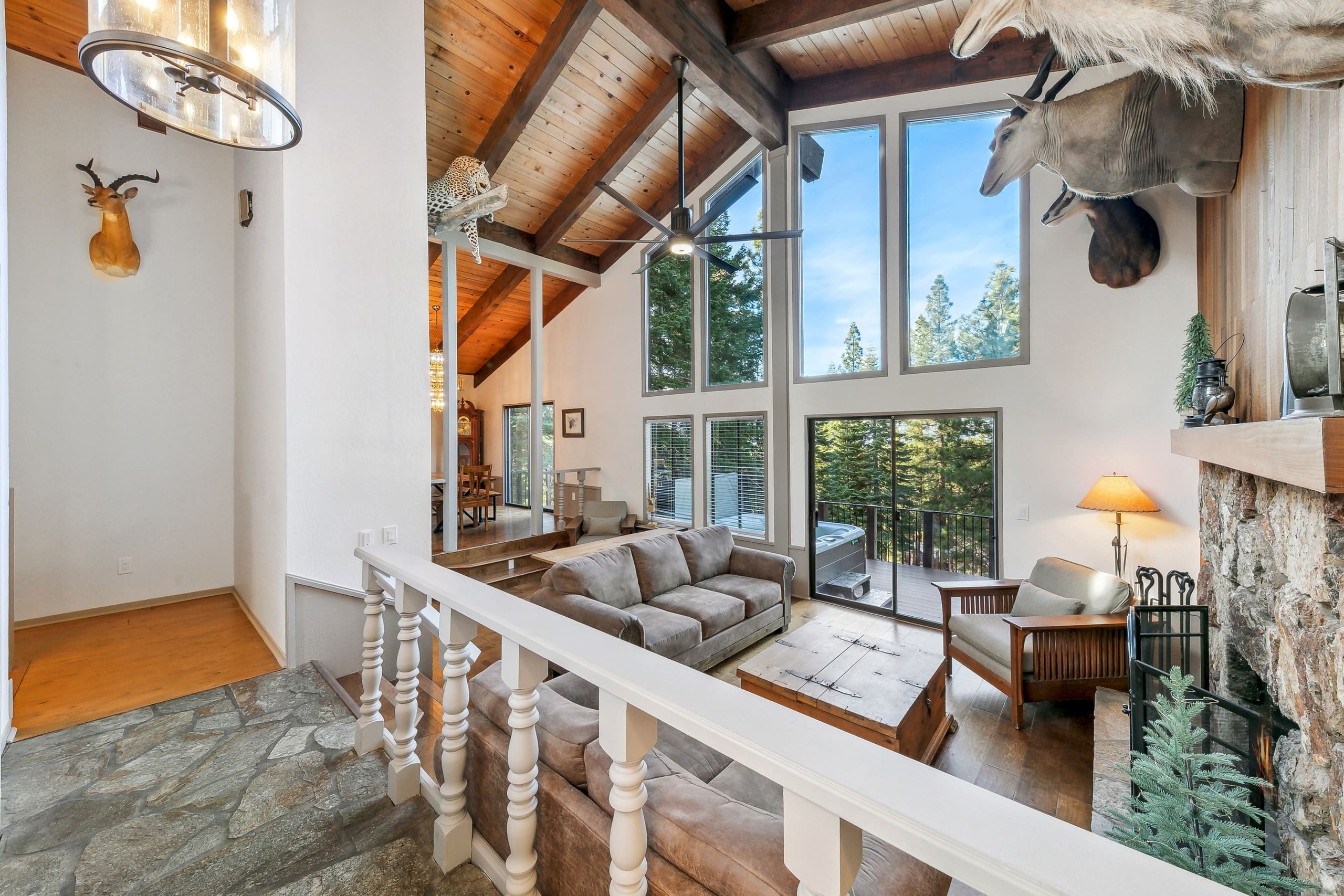 Hunting Lodge with Hot Tub, Sauna & Trail Access - Photo 6