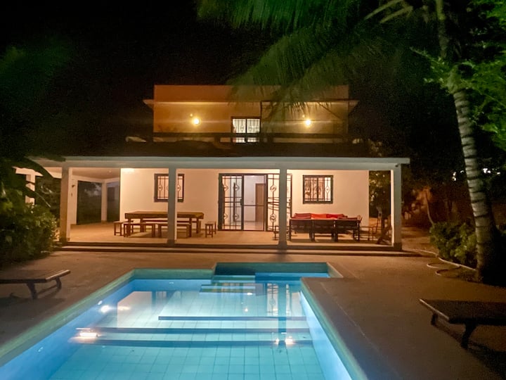 Agréable Villa 4 Chambres - Senegal
