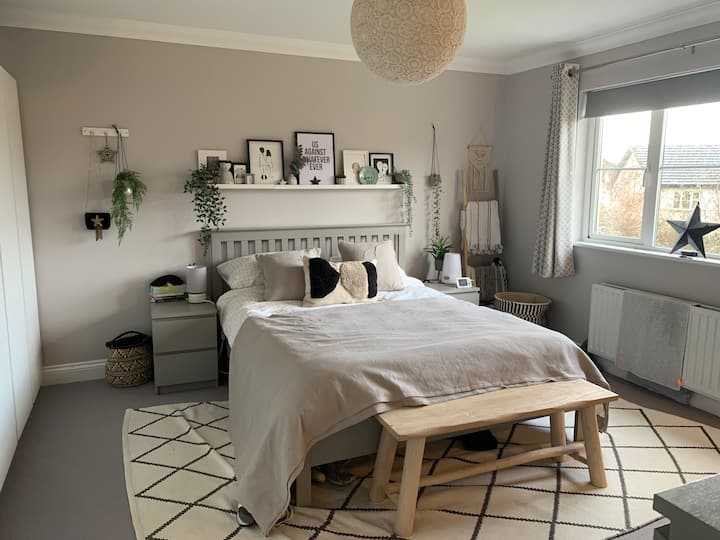 غرفة النوم 1