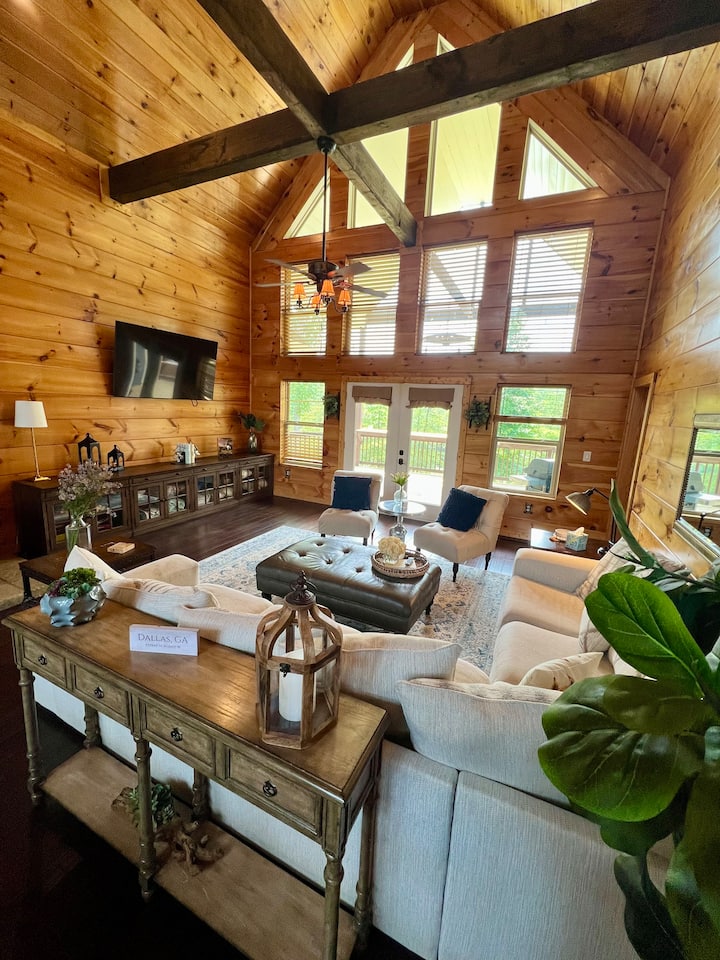 Delta B Lodge- A Rustic Retreat On 10 Acres - Acworth